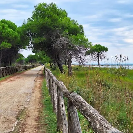 Seafront With Terrace Apartman Bibione