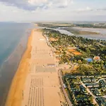 Seafront With Terrace Бибионе